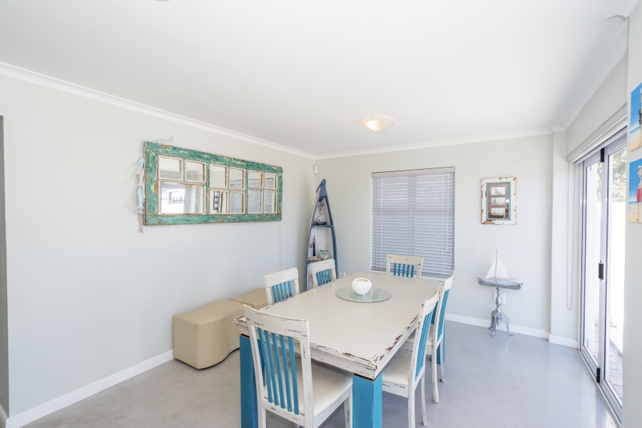 3 Bedroom Property for Sale in Laguna Hills Western Cape